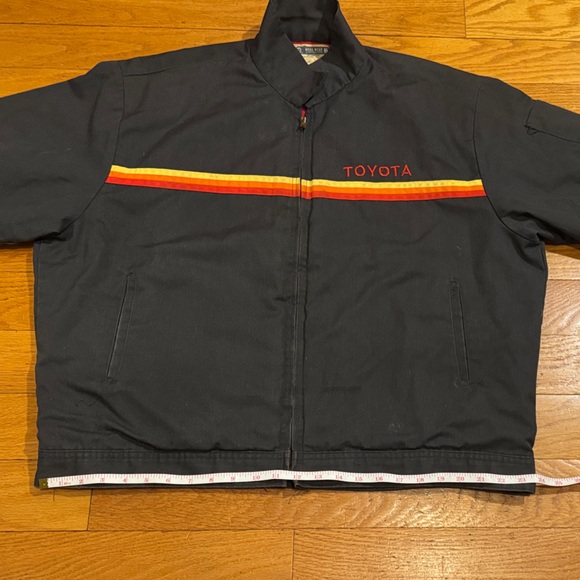 Vintage 80’s Toyota mechanic’s jacket - Picture 7 of 8